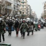 Θεσσαλονίκη: Τραυματισμός διαδηλώτριας από δυνάμεις των ΜΑΤ στα χθεσινά επεισόδια