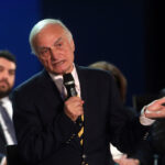 Νοσηλεύονται με μηχανική υποστήριξη ο Μ. Μαυρομάτης και η σύζυγός του