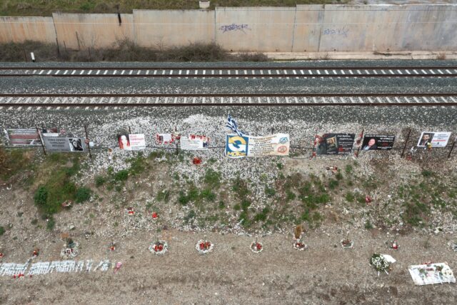 Τέμπτη: Σε μυστική σύσκεψη αποφασίστηκε το μπάζωμα του χώρου του δυστυχήματος