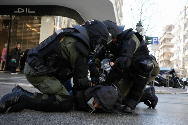 Θεσσαλονίκη: Συγκέντρωση αλληλεγγύης για τους συλληφθέντες των χθεσινών επεισοδίων