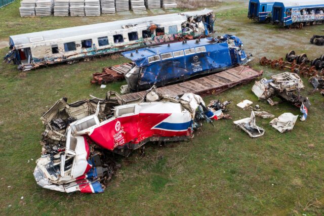 Τέμπη: «Αλλοιώθηκαν οι συνομιλίες του σταθμάρχη το βράδυ του δυστυχήματος»