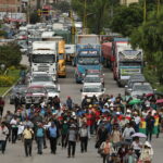 Βολιβία: Υποστηρικτές του Μοράλες τερματίζουν τους αποκλεισμούς δρόμων