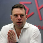 ΣΥΡΙΖΑ: Ο Στ. Κασσελάκης καλεί τους πολίτες να τον επισκεφθούν στο γραφείο του