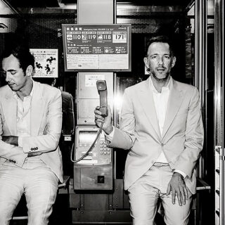 Οι 2manydjs έρχονται στην Αθήνα – και αυτά είναι τα πιο εμβληματικά mashups των αδερφών Dewaele
