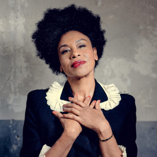 Η Malia έρχεται στο Half Note και μας αποκαλύπτει τα τραγούδια που σημάδεψαν τη ζωή της