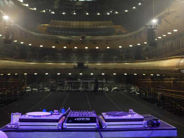 Τι θα δούμε στο τριήμερο φεστιβάλ του STEGI.RADIO Takeover που ξεκινάει σήμερα