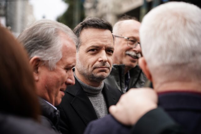 Μνημείο για τα θύματα των Τεμπών προανήγγειλε ο Χάρης Δούκας