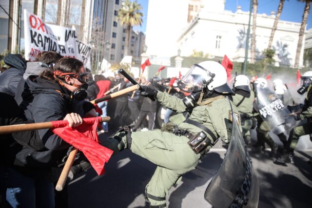 Ηχηρό «όχι» στα Ιδιωτικά Πανεπιστήμια από το Πανεκπαιδευτικό Συλλαλητήριο στο κέντρο της Αθήνας