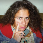 Μια εκτενής site-specific, πολυμεσική έκθεση στην καρδιά της πόλης