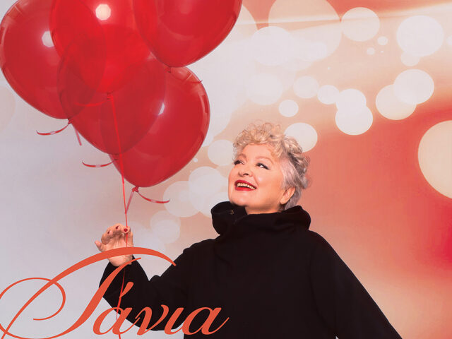 Η Τάνια Τσανακλίδου στο Μέγαρο Μουσικής Θεσσαλονίκης την Πέμπτη 4 Απριλίου.