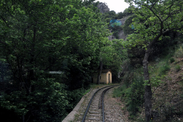 Πάτρα: Κλείνει προσωρινά ο Οδοντωτός λόγω κατολισθήσεων