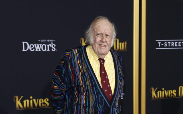 Πέθανε ο ηθοποιός Έμετ Γουόλς