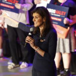 ΗΠΑ: Αποσύρεται η Χέιλι από την κούρσα για το χρίσμα των Ρεπουμπλικάνων