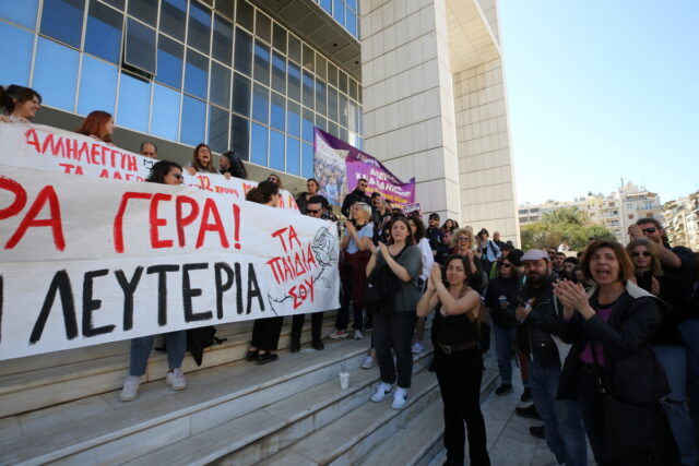Τα πρώτα λόγια της 12χρονης μετά τη δικαστική απόφαση: «Θέλω να γίνω εισαγγελέας, να κλείνω στη φυλακή ανθρώπους όπως αυτούς που με βίασαν»