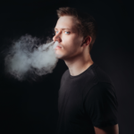 Ο Daniel Sloss έρχεται στο Christmas Theater αυτή την Παρασκευη