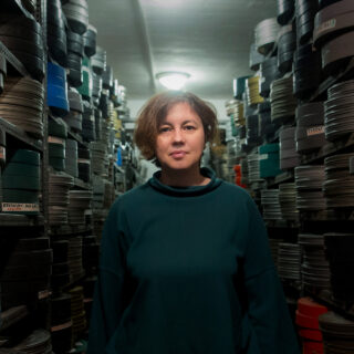 Ελίνα Ψύκου, πόσο σκοτάδι έχει ο κόσμος μέσα του;