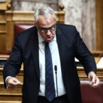 Βουλή: «Όχι» από Βορίδη στο ψήφισμα με τις 1,3 εκατ. υπογραφές για τα Τέμπη