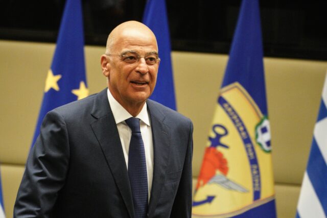 Ερυθρά Θάλασσα: Στη φρεγάτα «Ύδρα» ο Νίκος Δένδιας