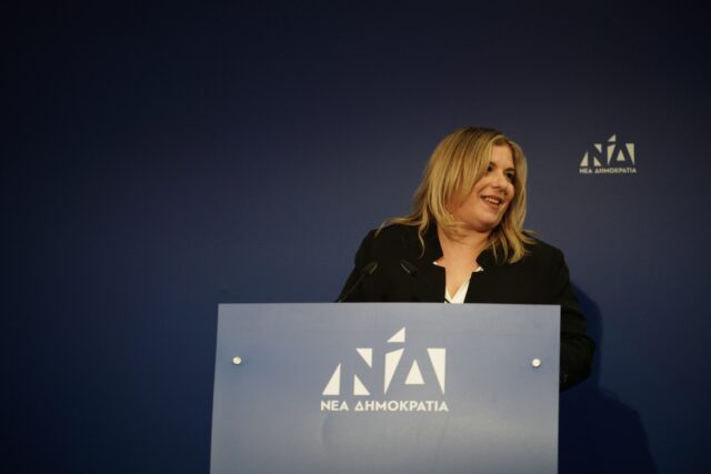 Πρόταση δυσπιστίας: «Μακιαβελικές πρακτικές» βλέπει η Μαρία Συρεγγέλα