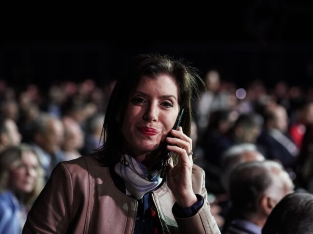 Άννα-Μισέλ Ασημακοπούλου: Ξεκίνησε η δίκη για την υπόθεση της διαρροής προσωπικών δεδομένων αποδήμων