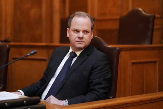 Τέμπη: Στη Βουλή δικογραφία κατά του Κώστα Αχ. Καραμανλή