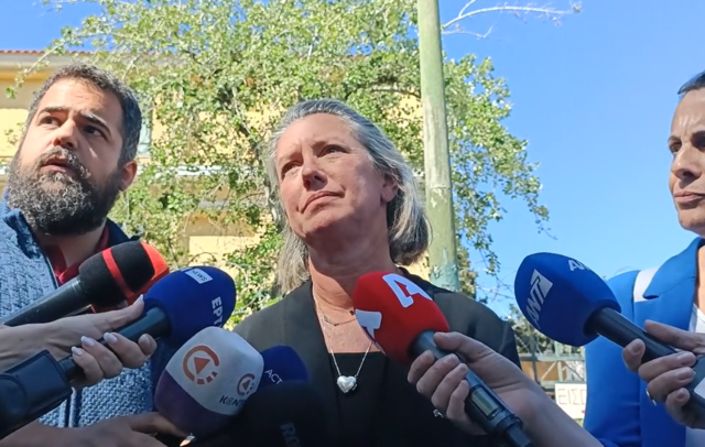 Ξεσπά η μητέρα του Ιάσονα μετά τη δικαστική απόφαση: «Ούτε το δίπλωμα δεν του πήραν»