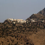 Εκδόθηκε ένταλμα σύλληψης κατά του αρχαιοφύλακα που παρενοχλούσε ανηλίκους στη Νίσυρο