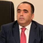 Άγιοι Ανάργυροι: Καρατόμηση Μ. Σφακιανάκη μετά τις δηλώσεις του για τη γυναικοκτονία