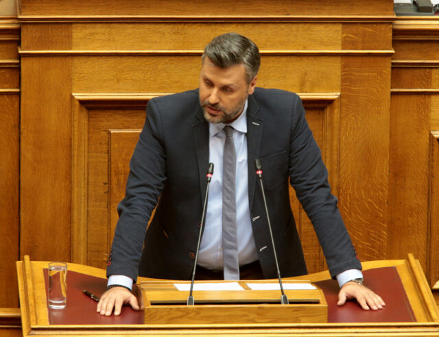 ΕΔΕ για τις συνθήκες νοσηλείας του πατέρα του Γ. Καλλιάνου διέταξε η διοίκηση του «Αττικόν»