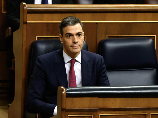 Σάντσεθ και Λούλα ηγούνται παγκόσμιας διάσκεψης της αριστεράς στη Βαρκελώνη