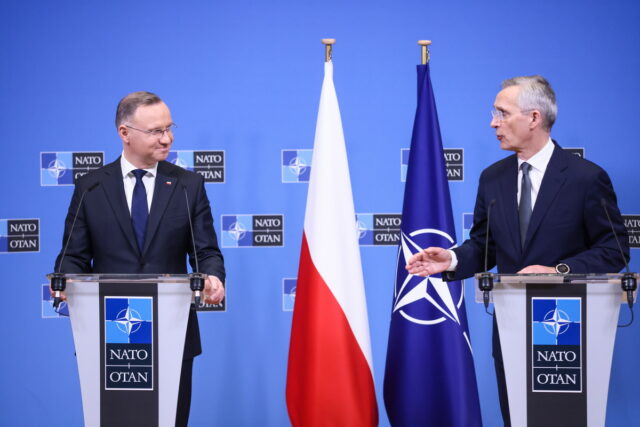 Αντρέι Ντούντα: Η Πολωνία είναι έτοιμη να υποδεχθεί πυρηνικά όπλα