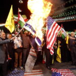 Ιράν – Επίθεση στη Δαμασκό: «Η Τεχεράνη θα τιμωρήσει το Ισραήλ», προειδοποιεί ο αγιατολάχ Χαμενεΐ