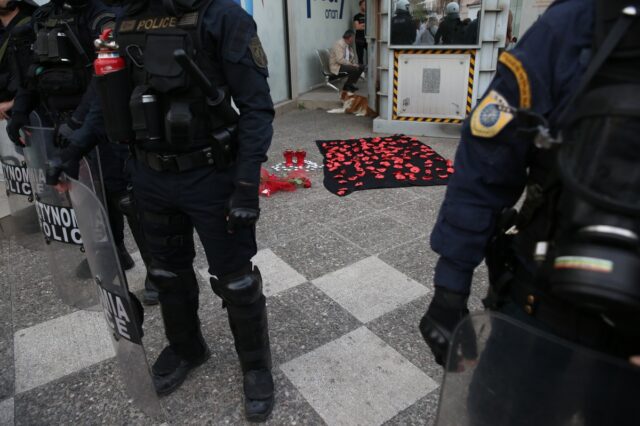 Γυναικοκτονία στο ΑΤ Αγίων Αναργύρων: Τι απαντά η ΕΛΑΣ για την επιστροφή της ΕΔΕ