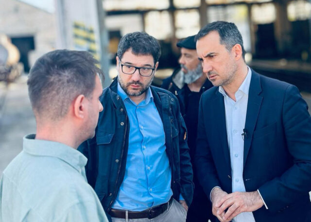 Στο μηχανοστάσιο της Hellenic Train ο Αλ. Χαρίτσης: «Έναν χρόνο μετά το έγκλημα των Τεμπών η κατάσταση στον σιδηρόδρομο είναι εξαιρετικά ανησυχητική»