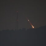 Μέση Ανατολή: Εκκλήσεις για «αυτοσυγκράτηση» μετά τα ιρανικά αντίποινα σε βάρος του Ισραήλ