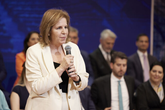 Εύη Χριστοφιλοπούλου: «Βάλαμε τον Μπελέρη για να μην φύγουν ψήφοι προς τα δεξιά»