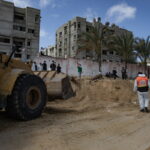 Γάζα: «Σοκαρισμένος» ο ΟΗΕ για τους ομαδικούς τάφους σε νοσοκομεία