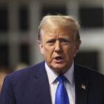 Πόλεμος στην Ουκρανία: Ο Ντόναλντ Τραμπ καλεί σε «άμεση κατάπαυση του πυρός» και διαπραγματεύσεις