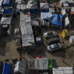 Γάζα: Το Ισραήλ σφυροκοπά την ανατολική Ράφα