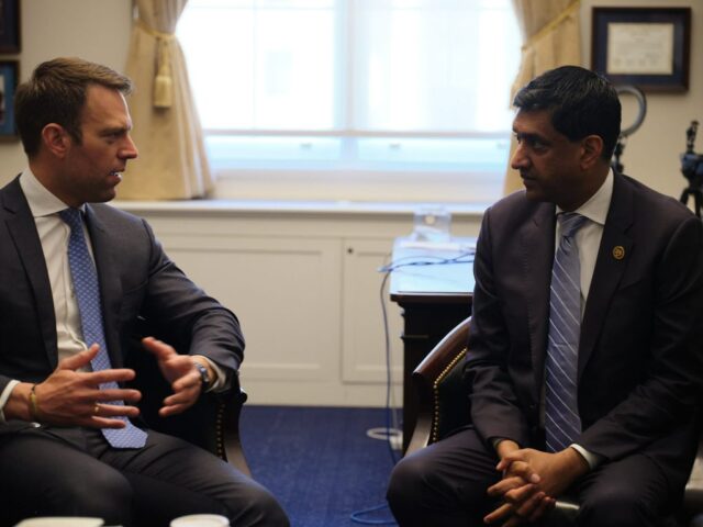 Στ. Κασσελάκης: Συναντήσεις με στελέχη του Δημοκρατικού Κόμματος στις ΗΠΑ