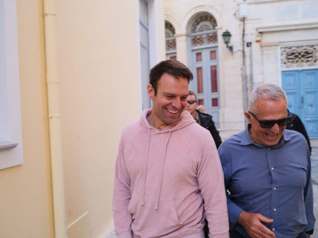 Στ. Κασσελάκης: «Πώς θα πατάξουν τον ακροδεξιό και ρατσιστικό λόγο, όταν ο Μητσοτάκης βάζει ακροδεξιά στοιχεία στο ψηφοδέλτιο»