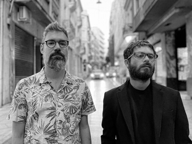 Οι My Wet Calvin διασκευάζουν τη “Μελωδία” που τραγούδησε ο Γιάννης Φλωρινιώτης και ήταν υποψήφια για τη Eurovision