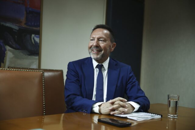 Γιάννης Στουρνάρας: Εφικτή η μείωση του ανώτατου συντελεστή ΦΠΑ 24%