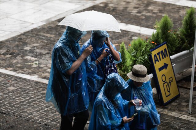 Αλλαγή του καιρού με λασποβροχές σε μεγάλο μέρος της χώρας