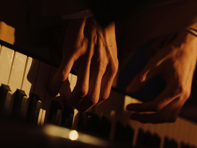 Φωτιά στα πλήκτρα: Το 4ο International Jazz Solo Piano Festival του Jazzét Music Hall