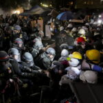 ΗΠΑ: Εισβολή της αστυνομίας στο πανεπιστήμιο του Λος Άντζελες