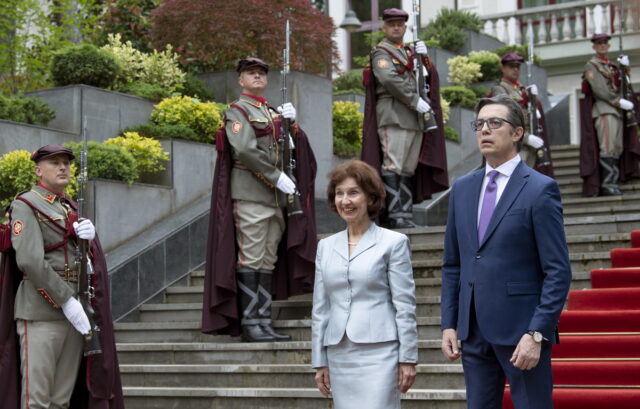 Επιμένει η Σιλιάνοφσκα: «Έχω το δικαίωμα να λέω Μακεδονία»