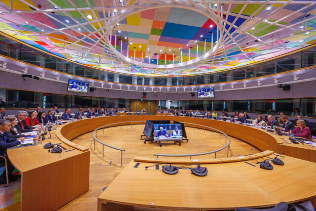 ΕΕ: «Πράσινο φως» για την σύσταση ομάδων «ταχείας υβριδικής απόκρισης»