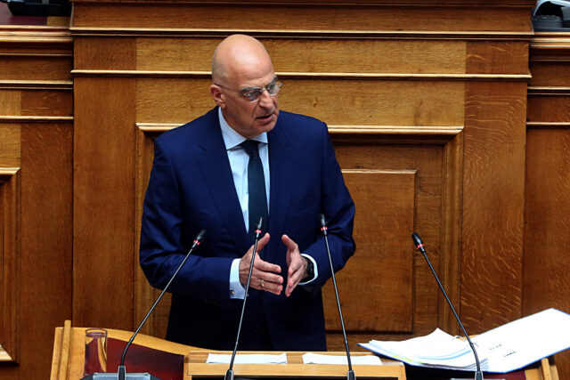 Βουλή – Ν. Δένδιας: «Πρέπει να είμαστε έτοιμοι για την απειλή των ορίων της χώρας»