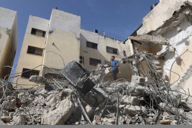 Δυτική Όχθη: Σε εξέλιξη η επιδρομή του ισραηλινού στρατού στη Τζενίν